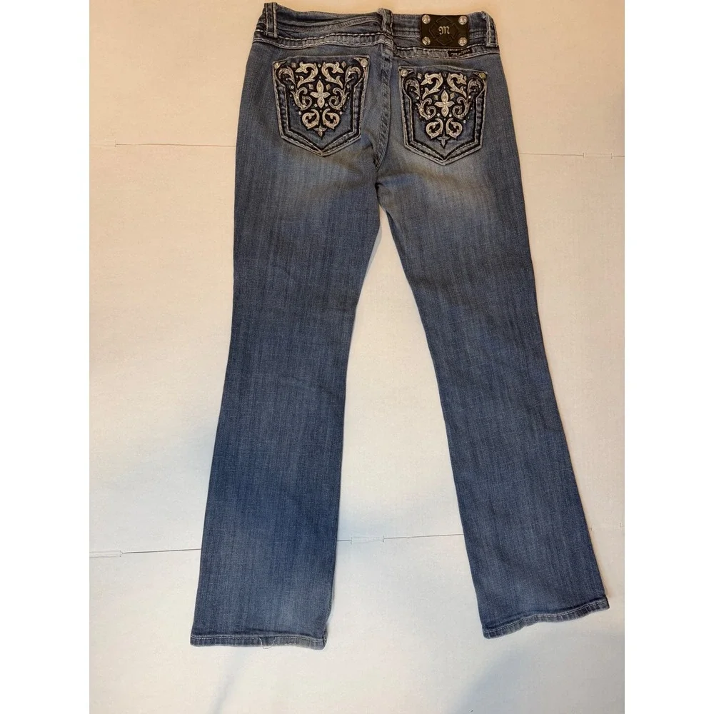 Miss Me Bootcut Jeans Blue Embroidered Crystal Embellished Size 29 - Picture 4 of 14